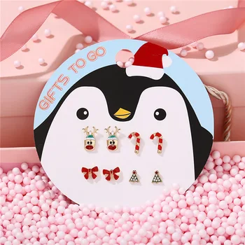 IF ME 4 çift / takım Kış Noel Küpe Kadınlar İçin Kız Ren Geyiği Geyik İlmek Piercing düğme küpe Seti Takı Hediye 2019